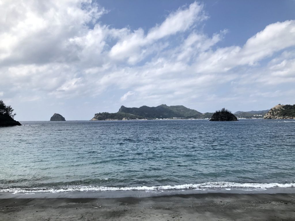 小笠原 父島 扇浦海岸 穏やかな波