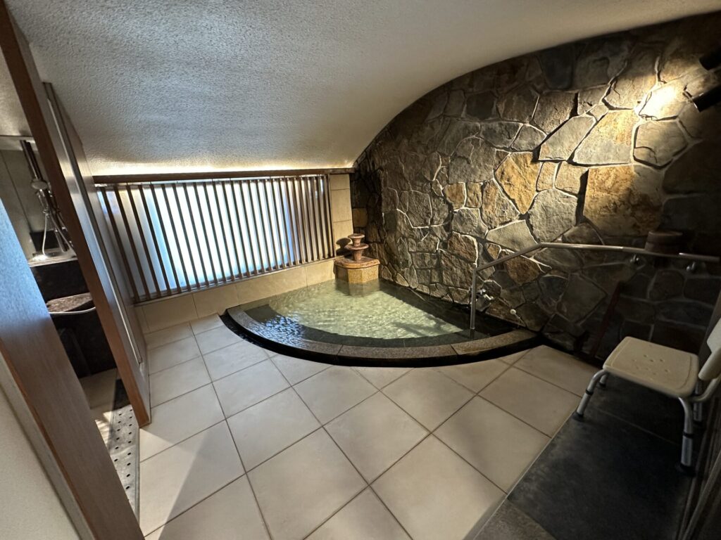 赤倉観光ホテルでは貸切温泉（家族風呂）が無料